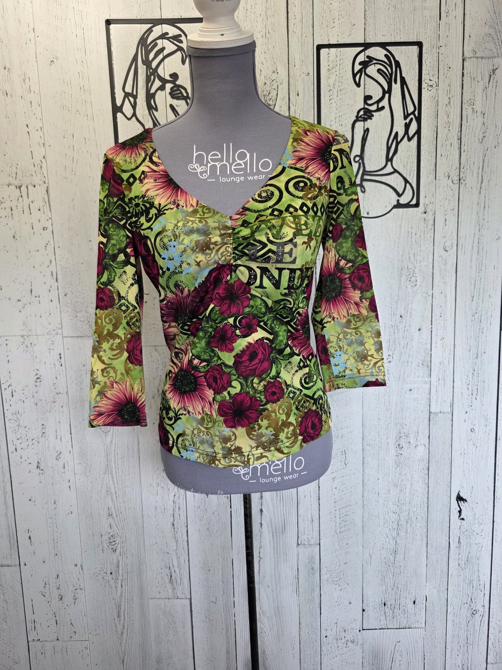 Tribal Floral Sheer Mesh Top Medium 3/4 Sleeve Stretch Boho Art Print Business